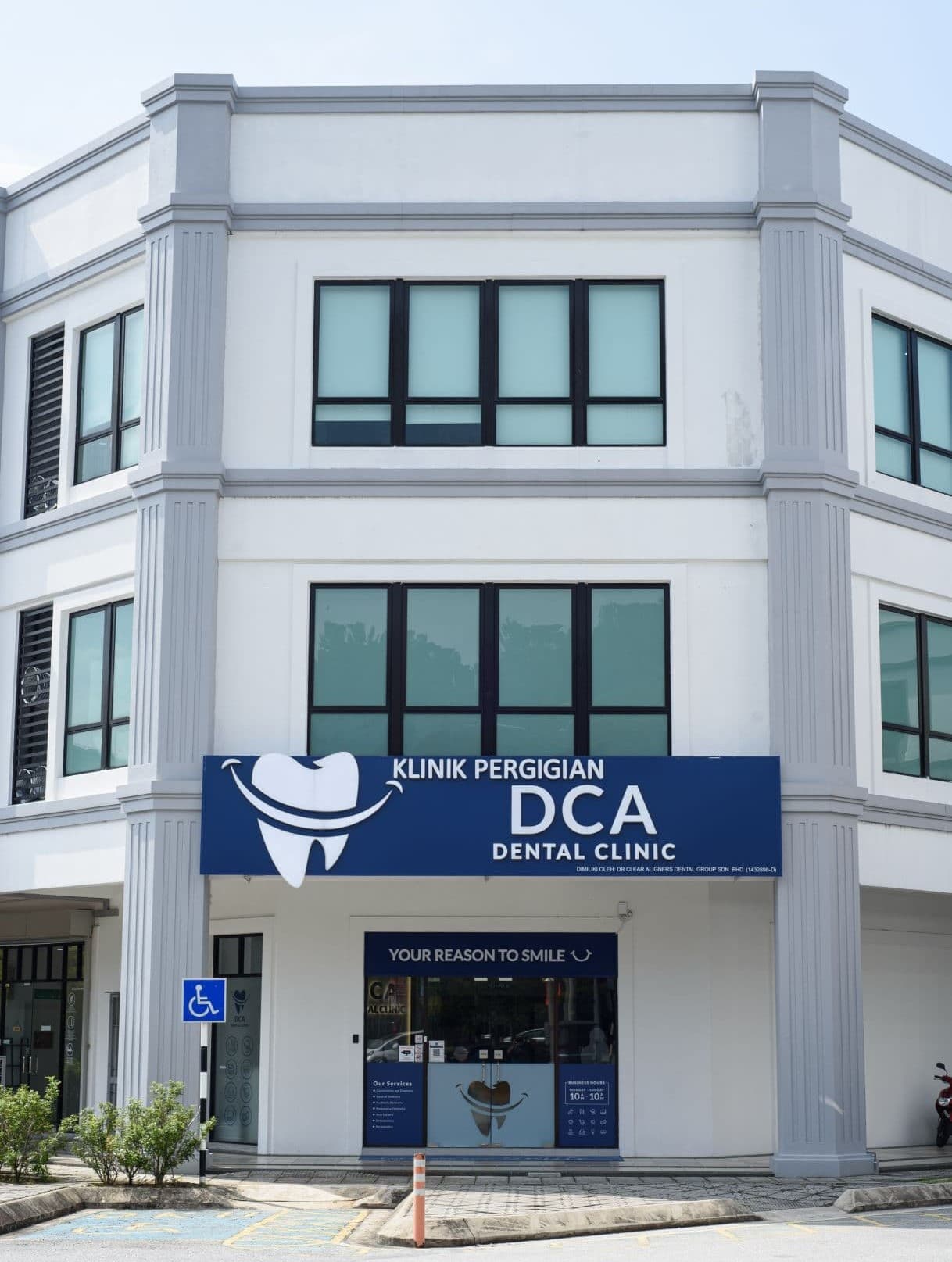 Dr Clear Aligners (Invisible Braces Dental Clinic)