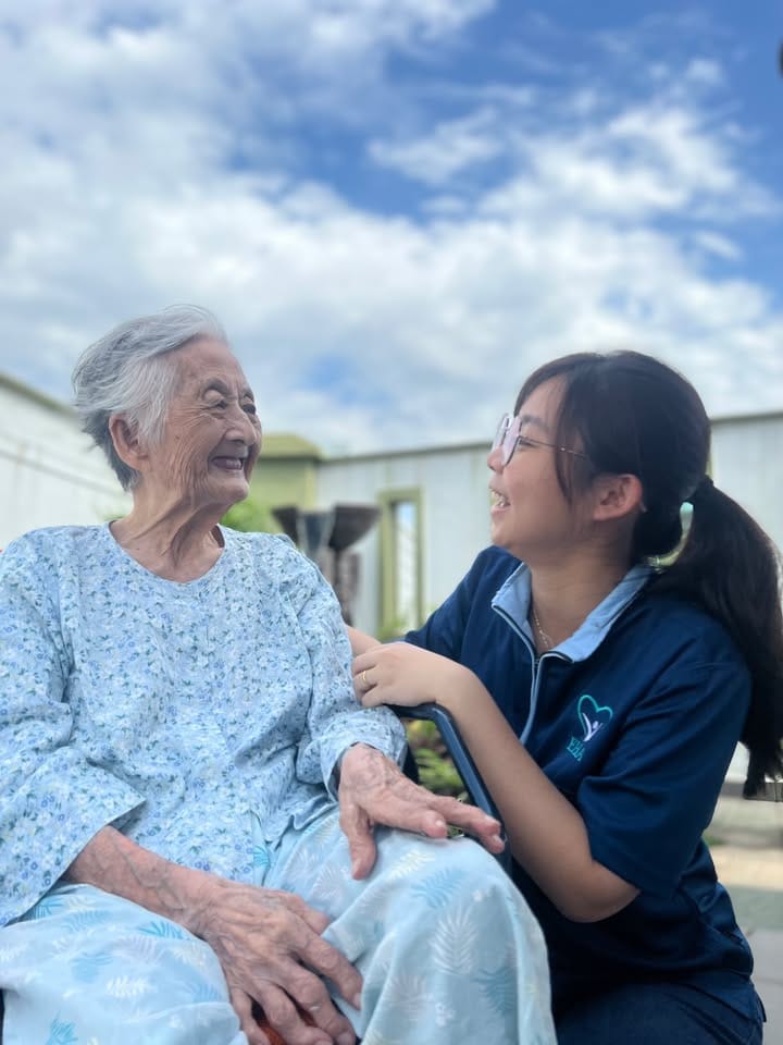 温馨老家-新山疗养别墅 Eha Golfview Eldercare Mansion (Johor Jaya Branch) #1 Nursing Home Johor Bahru